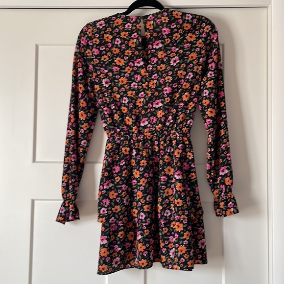 Floral Ruffle Dress so pretty & feminine! Two-tiered ruffle bottom is so pretty! - Picture 2 of 6